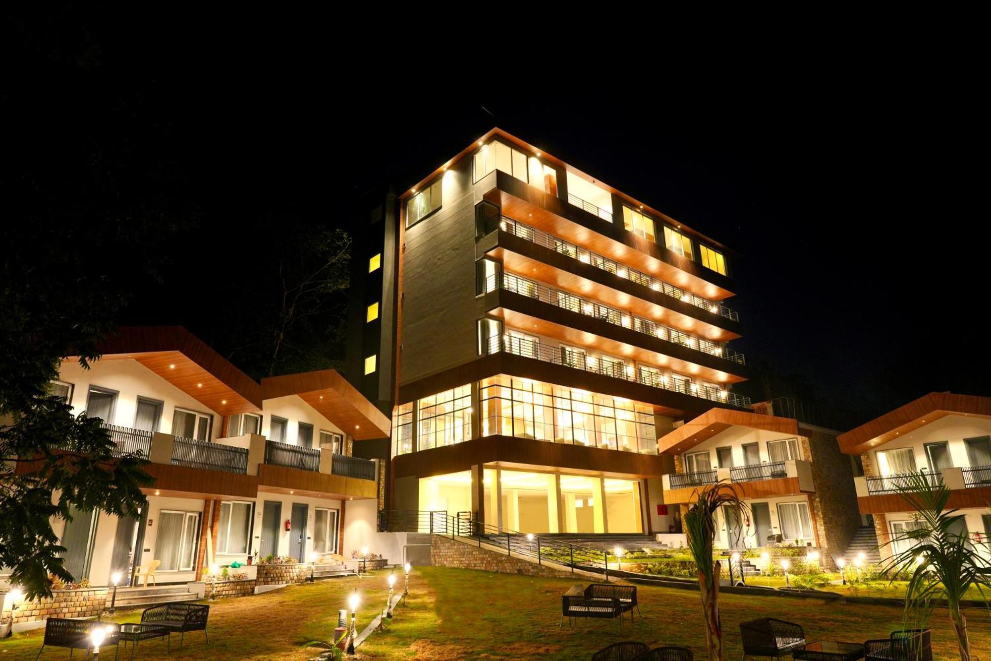 Dls Divine River Resort And Spa, Rišikéš Exteriér fotografie