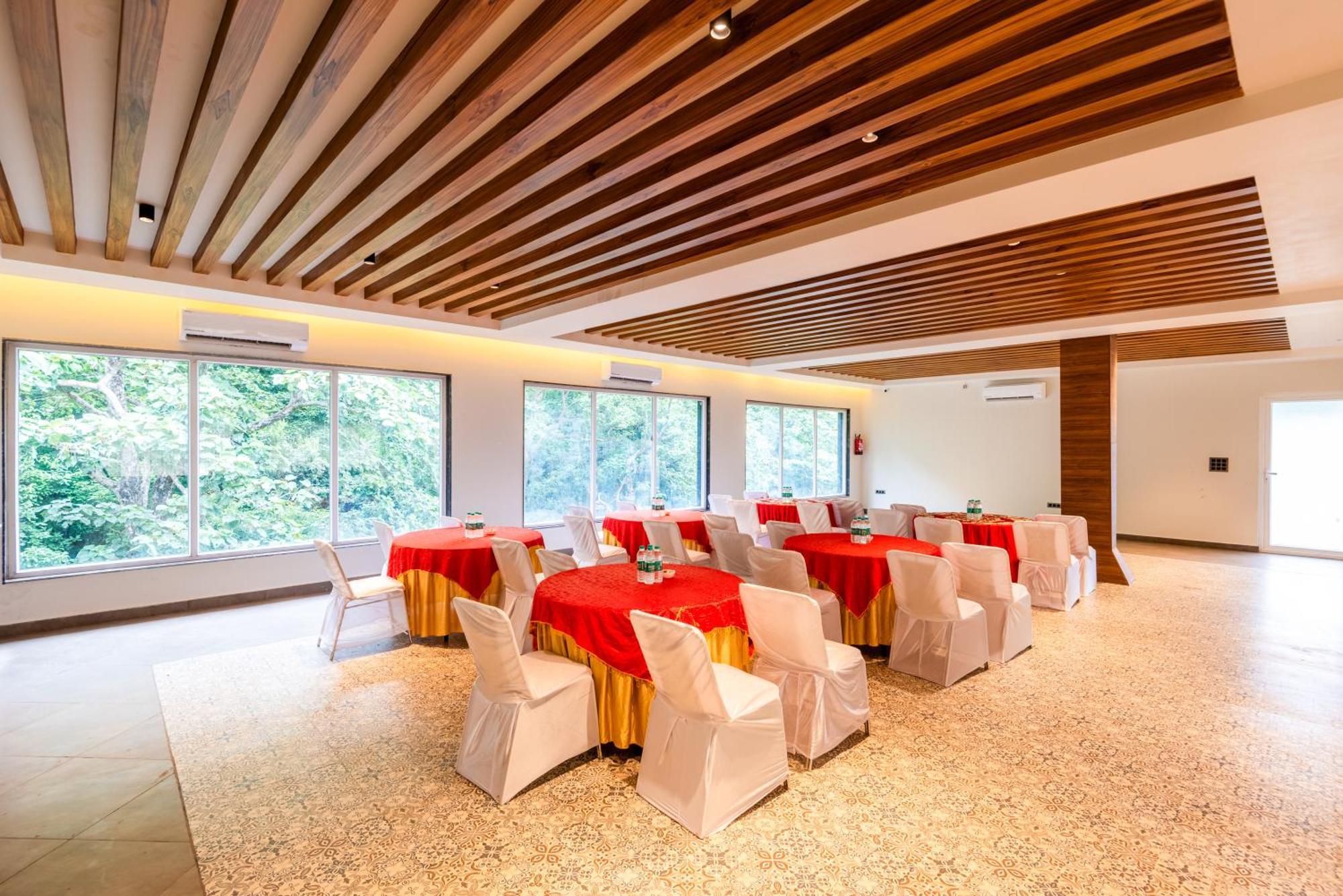 Dls Divine River Resort And Spa, Rišikéš Exteriér fotografie