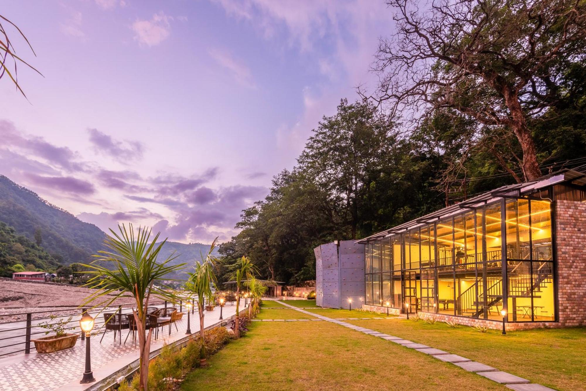 Dls Divine River Resort And Spa, Rišikéš Exteriér fotografie