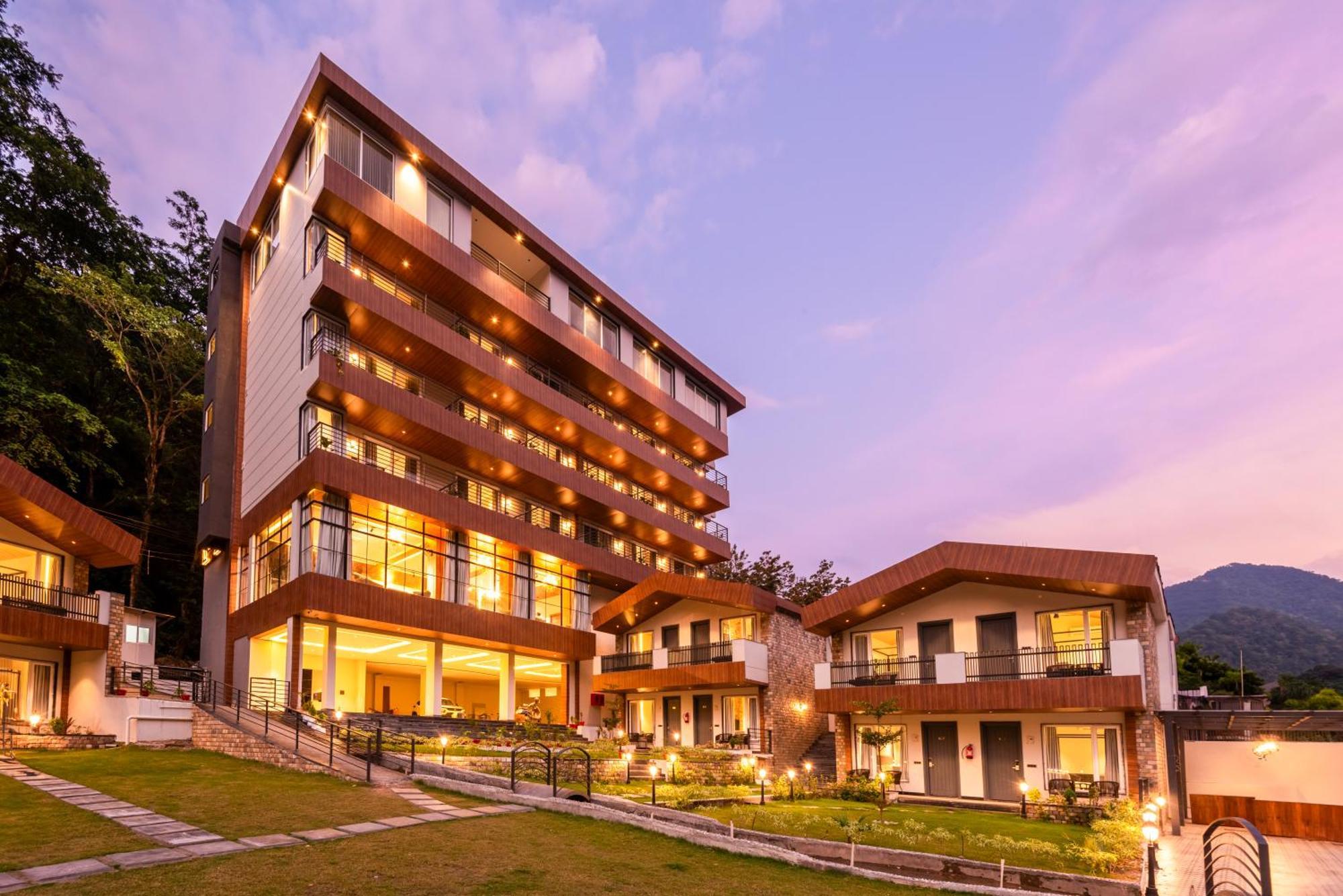 Dls Divine River Resort And Spa, Rišikéš Exteriér fotografie