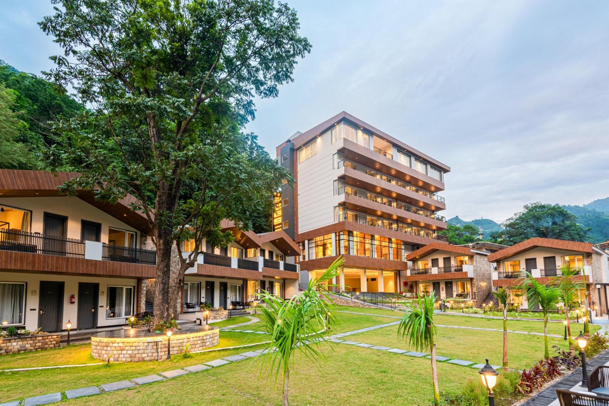 Dls Divine River Resort And Spa, Rišikéš Exteriér fotografie