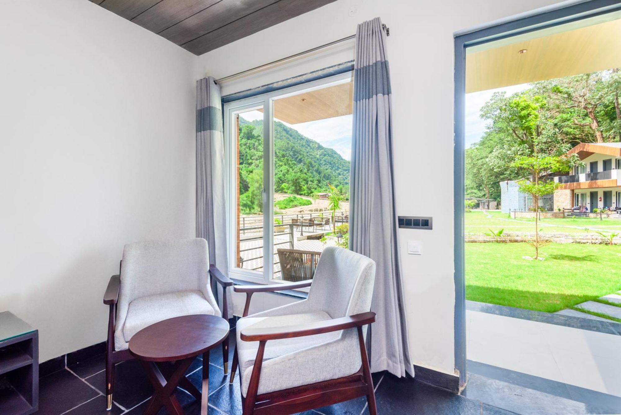Dls Divine River Resort And Spa, Rišikéš Exteriér fotografie