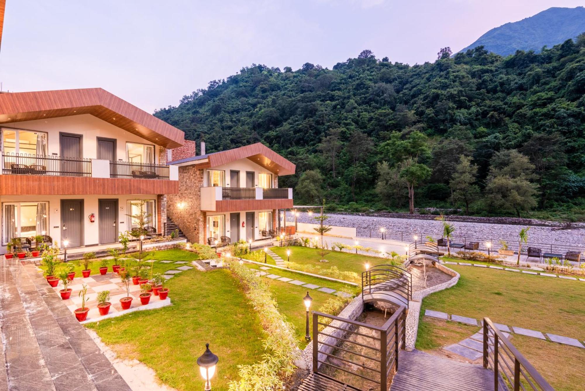 Dls Divine River Resort And Spa, Rišikéš Exteriér fotografie
